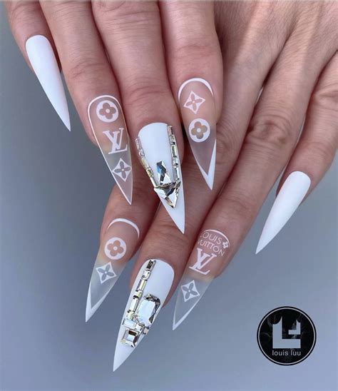 ptezzo botsa usata louis vuitton nail|Louis Vuitton nail foil.